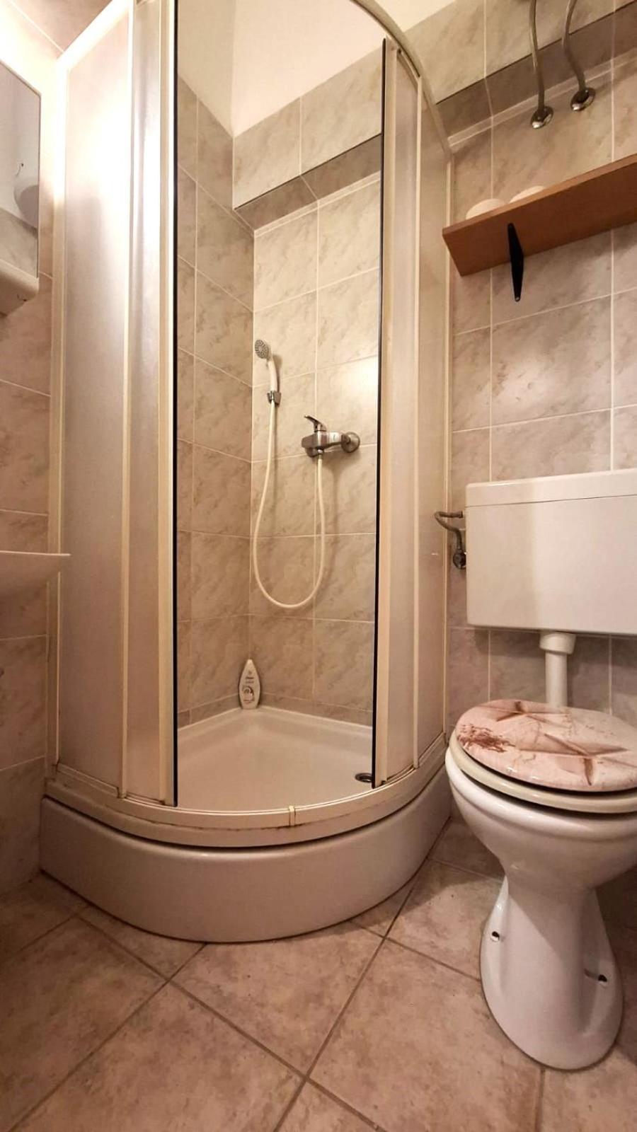 Apartman Karin Donji Karin Zewnętrze zdjęcie