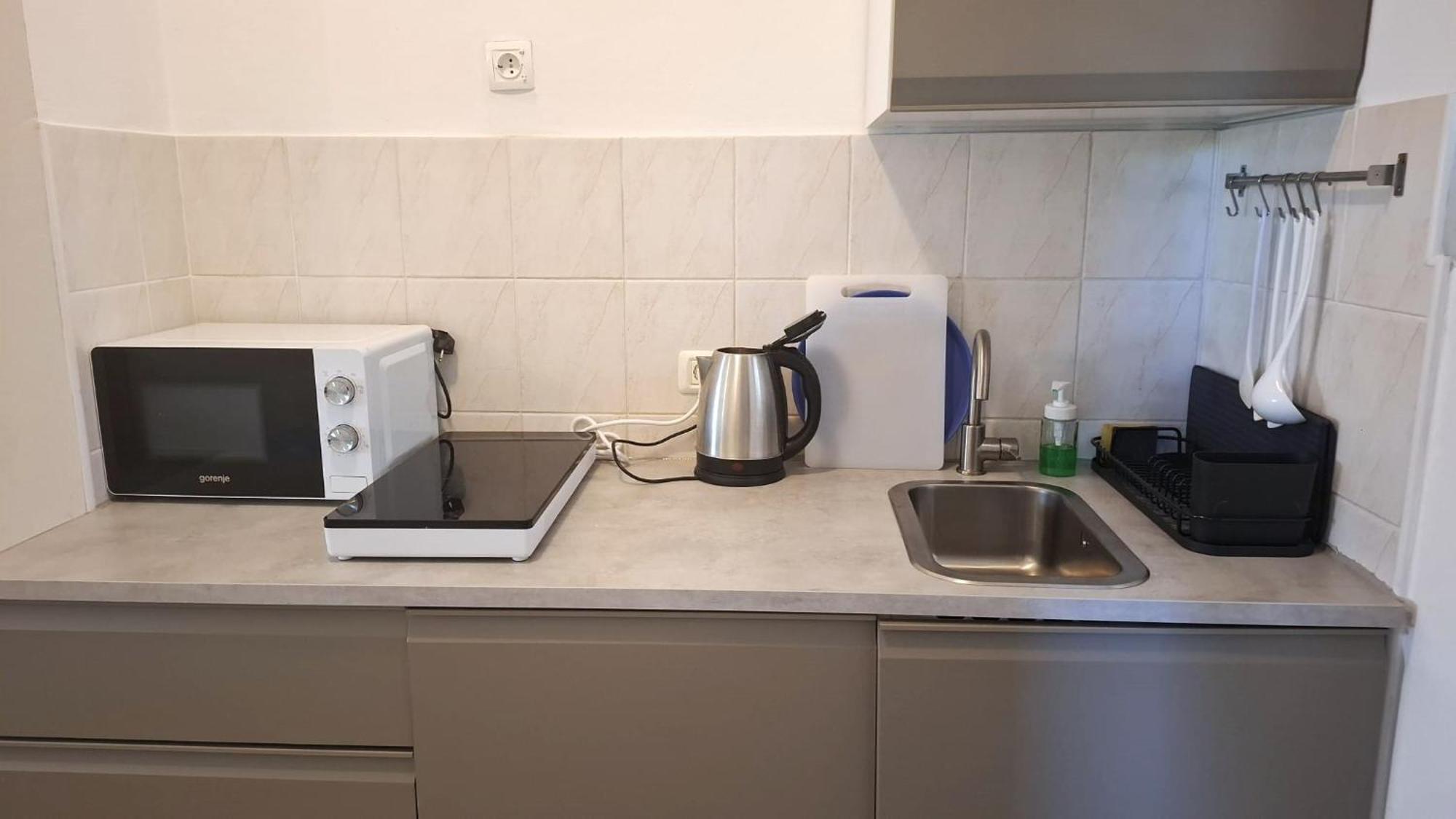 Apartman Karin Donji Karin Zewnętrze zdjęcie
