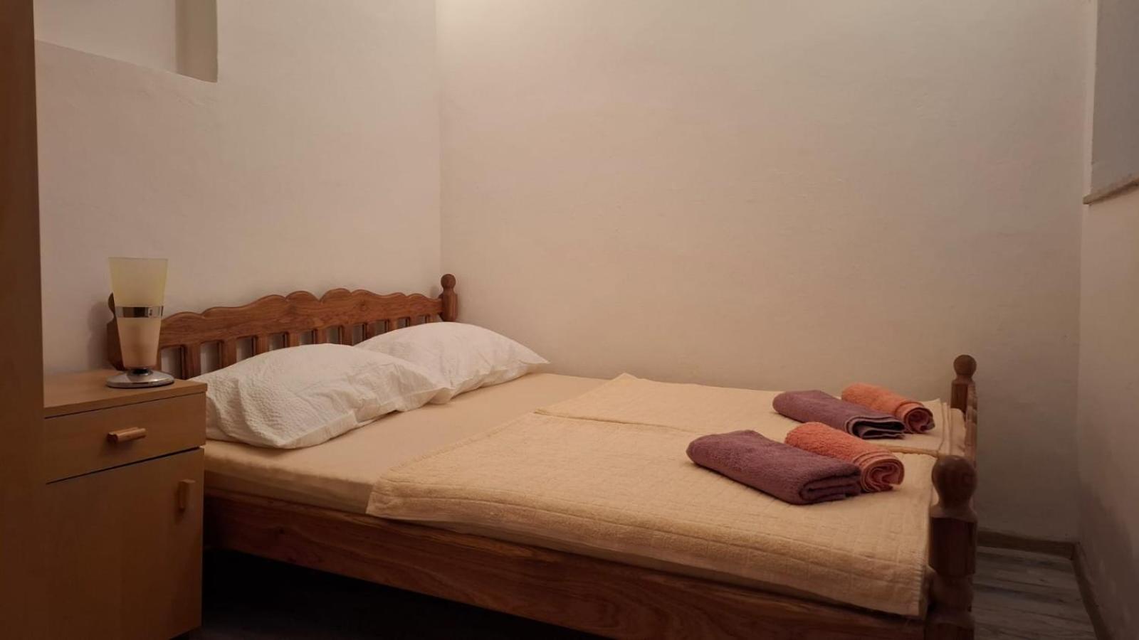 Apartman Karin Donji Karin Zewnętrze zdjęcie