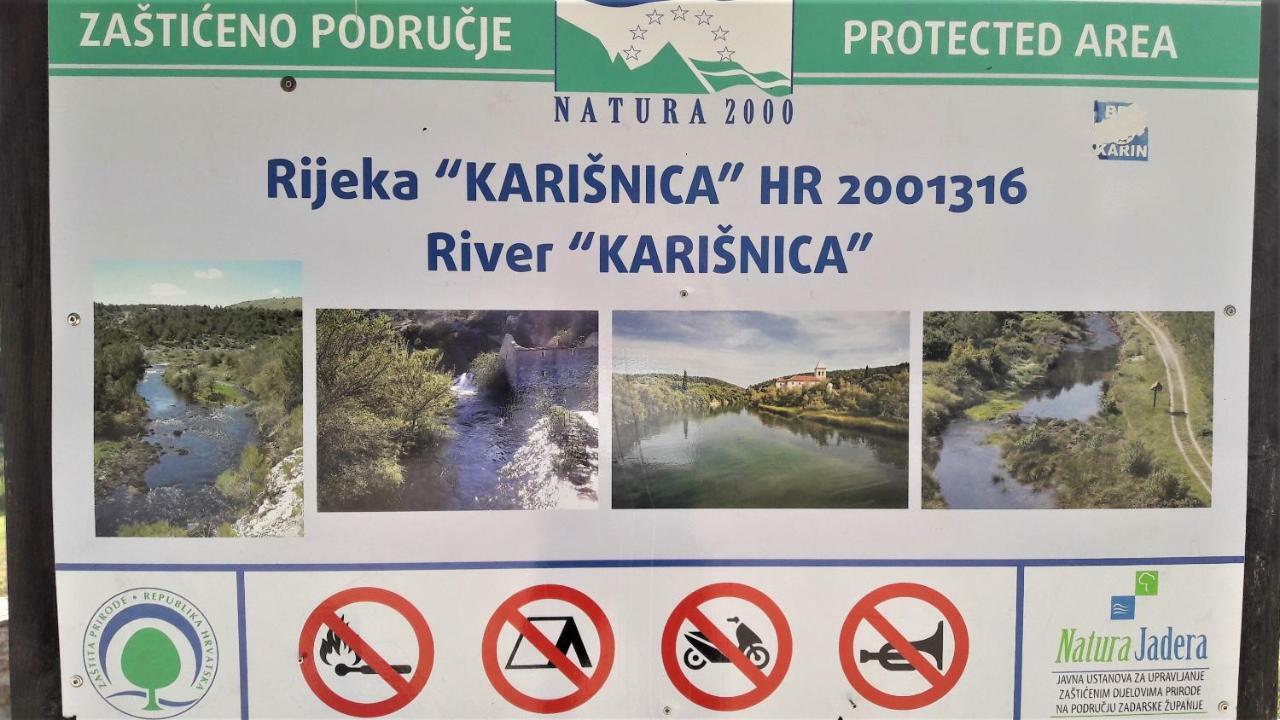 Apartman Karin Donji Karin Zewnętrze zdjęcie